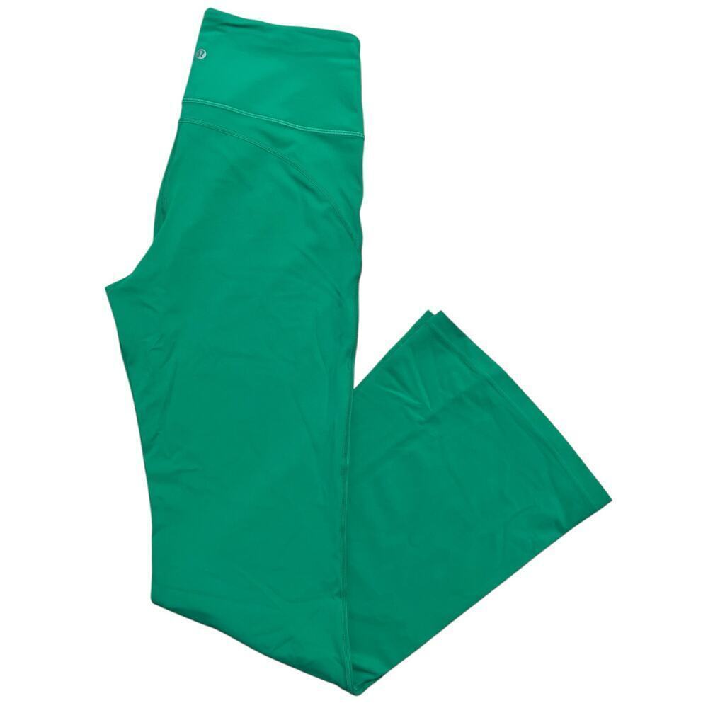 Lululemon Groove Super-High-Rise Flared Pants in Light Green‎ - Nulu Soft - 12 - Picture 5 of 11